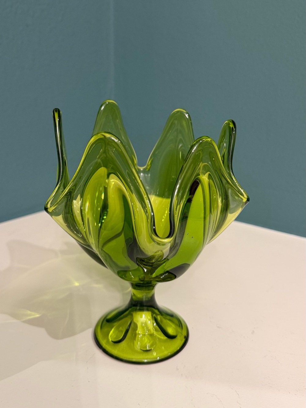 Viking MCM Vintage Avocado Green Glass Six Petal Handkerchief Pedestal Compote